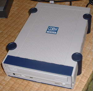 OtCD-R/RWhCuBCD-ROM~40ACD-R~20ACD-RW~8