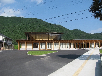 EYLOB