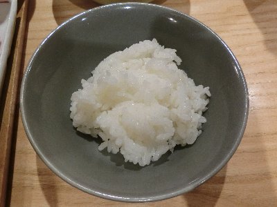 т莩RB
